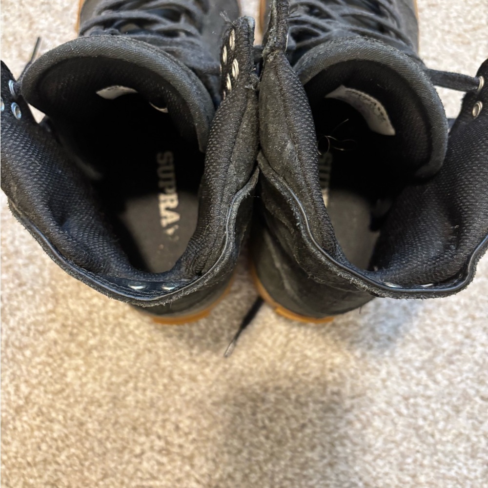 Supra Men's High-Top Sneakers in Black and Gum - Picture 4 of 5